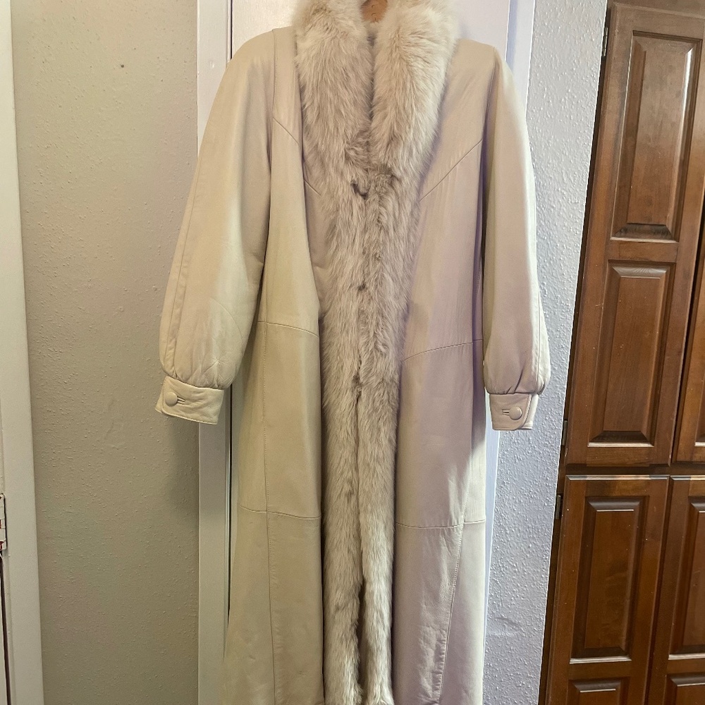 Deer skin Silver Fox Coat